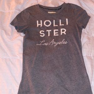 Hollister top
